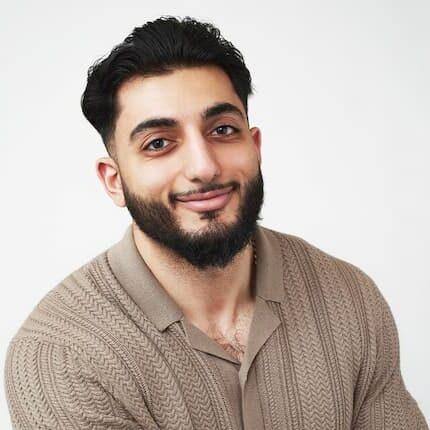 Khalid Hassan Bio, Wiki, Age, Girlfriend, The Bachelorette, Worth