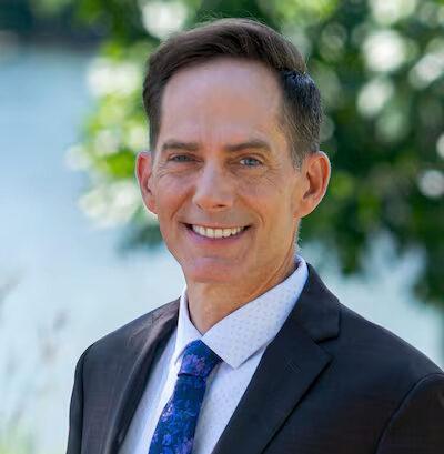 Photo of Darren Maier
