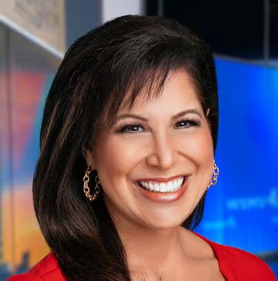 Photo of Holly Thompson