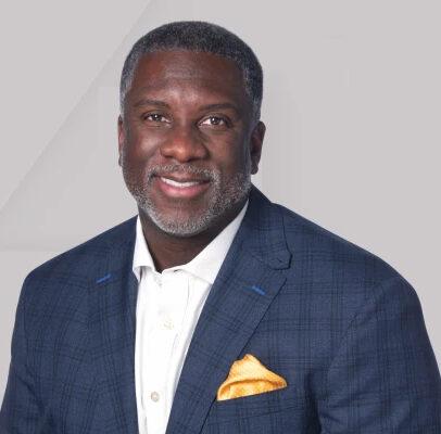 Photo of Kevin Holmes