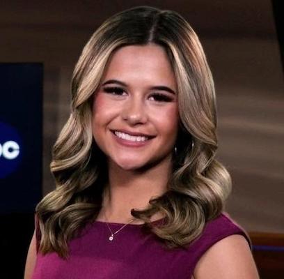 Photo of Zoe Salas